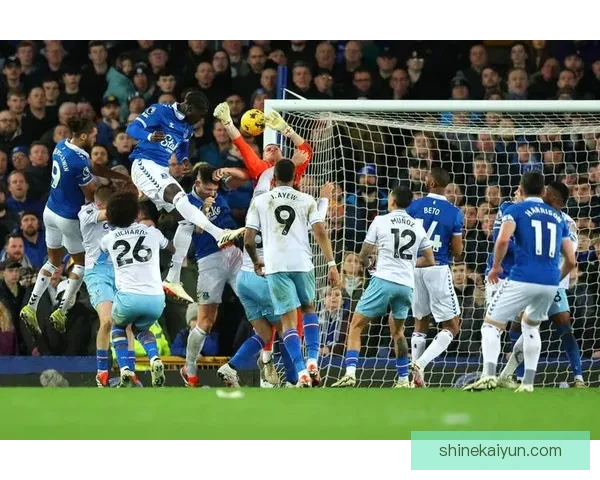 瓜迪奥拉战术成功案例分析 其球队表现稳健，战术灵活多变